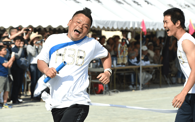 担任教員も走る!?体育祭伝統のクラス対抗全員リレー